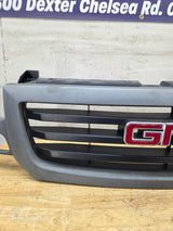 2003-2006 GMC Sierra 1500 2500 NON HD Grill OEM