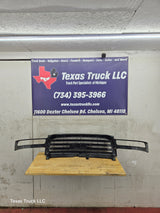2003-2006 GMC Sierra 1500 2500 NON HD Grill OEM
