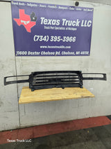 2003-2006 GMC Sierra 1500 2500 NON HD Grill OEM