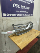 2003-2006 Chevrolet Silverado 2500 HD 3500HD 'Cateye' HD Grill OEM - Chrome
