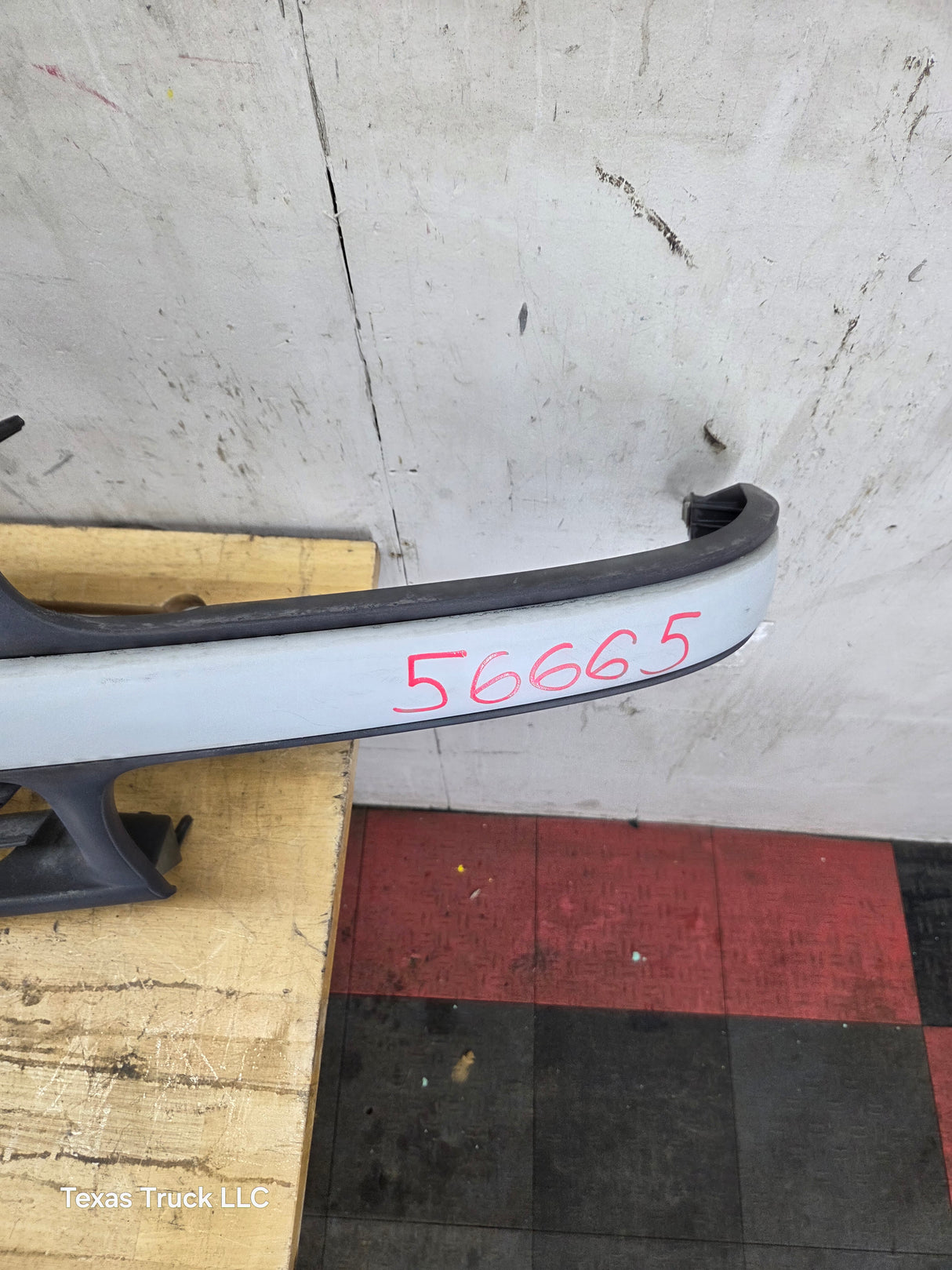 1999-2002 Chevrolet Silverado 1500 2500 3500 Grill OEM