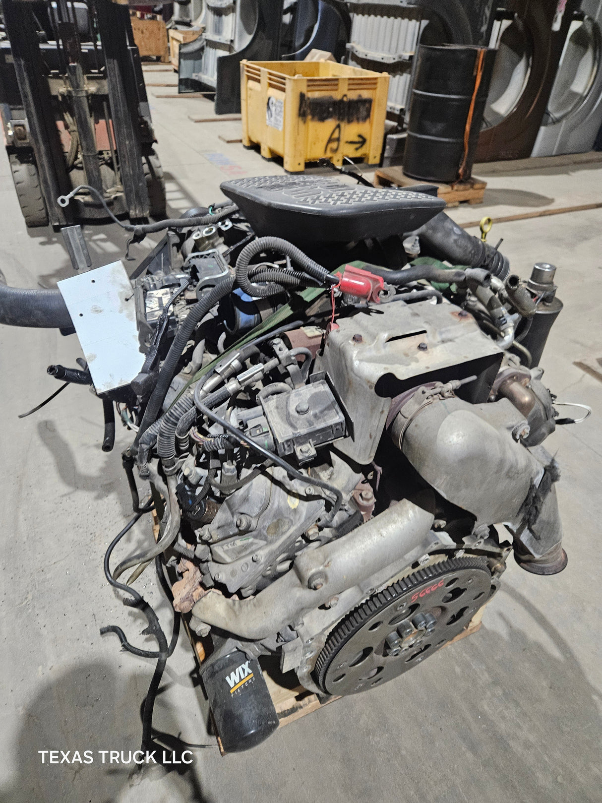 2005 LLY Duramax Diesel 6.6L Engine Runs Great