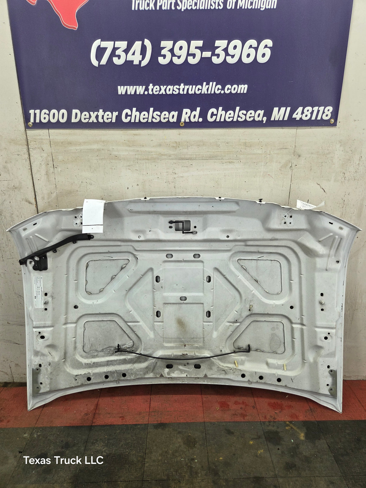 2008-2010 Ford Super Duty F250 F350 F450 F550 Hood - Oxford White