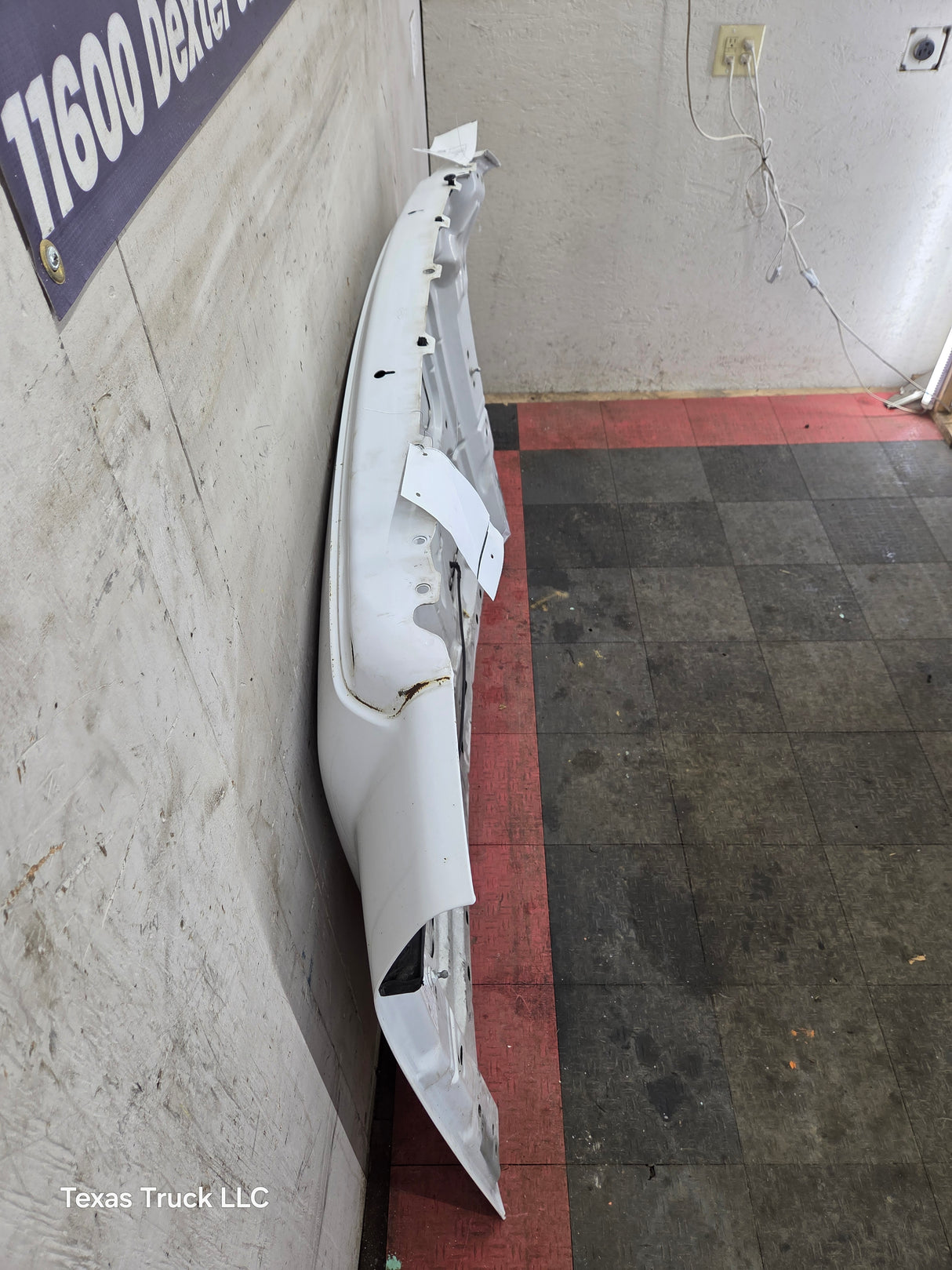 2008-2010 Ford Super Duty F250 F350 F450 F550 Hood - Oxford White