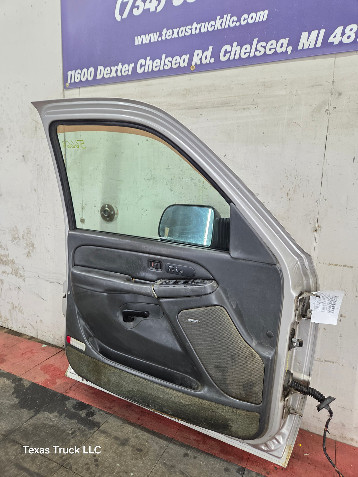 1999-2006 Chevrolet Silverado / GMC Sierra 1500 2500 3500 HD Front Driver Side Door LH - Fine Silver Birch Metallic