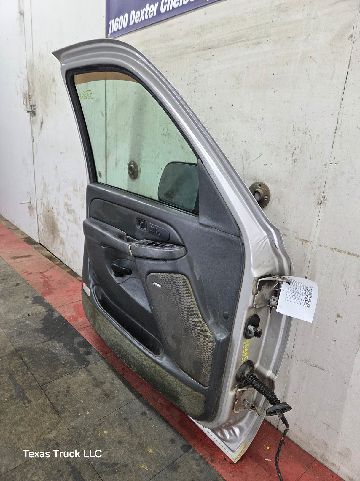 1999-2006 Chevrolet Silverado / GMC Sierra 1500 2500 3500 HD Front Driver Side Door LH - Fine Silver Birch Metallic