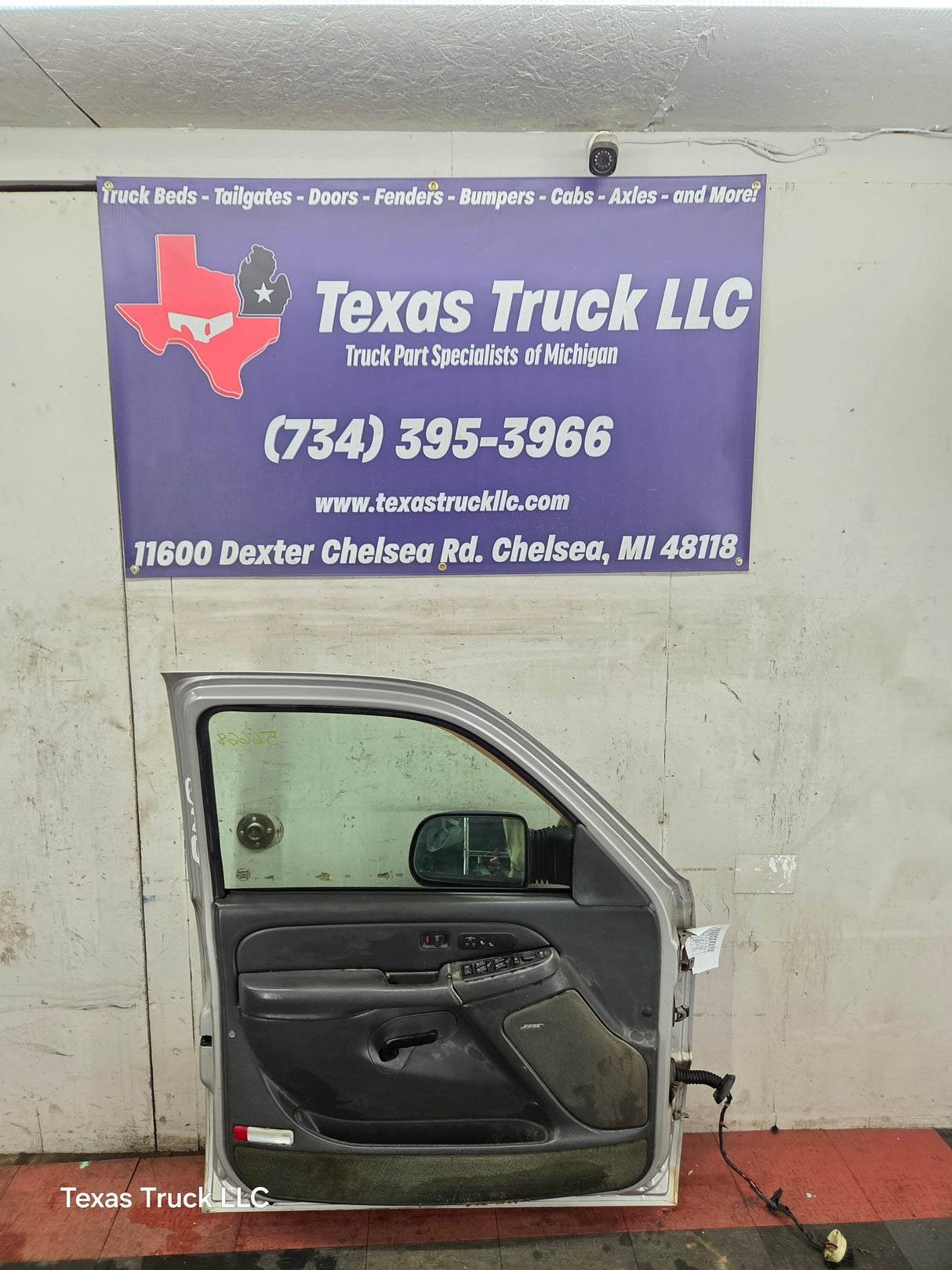 1999-2006 Chevrolet Silverado / GMC Sierra 1500 2500 3500 HD Front Driver Side Door LH - Fine Silver Birch Metallic