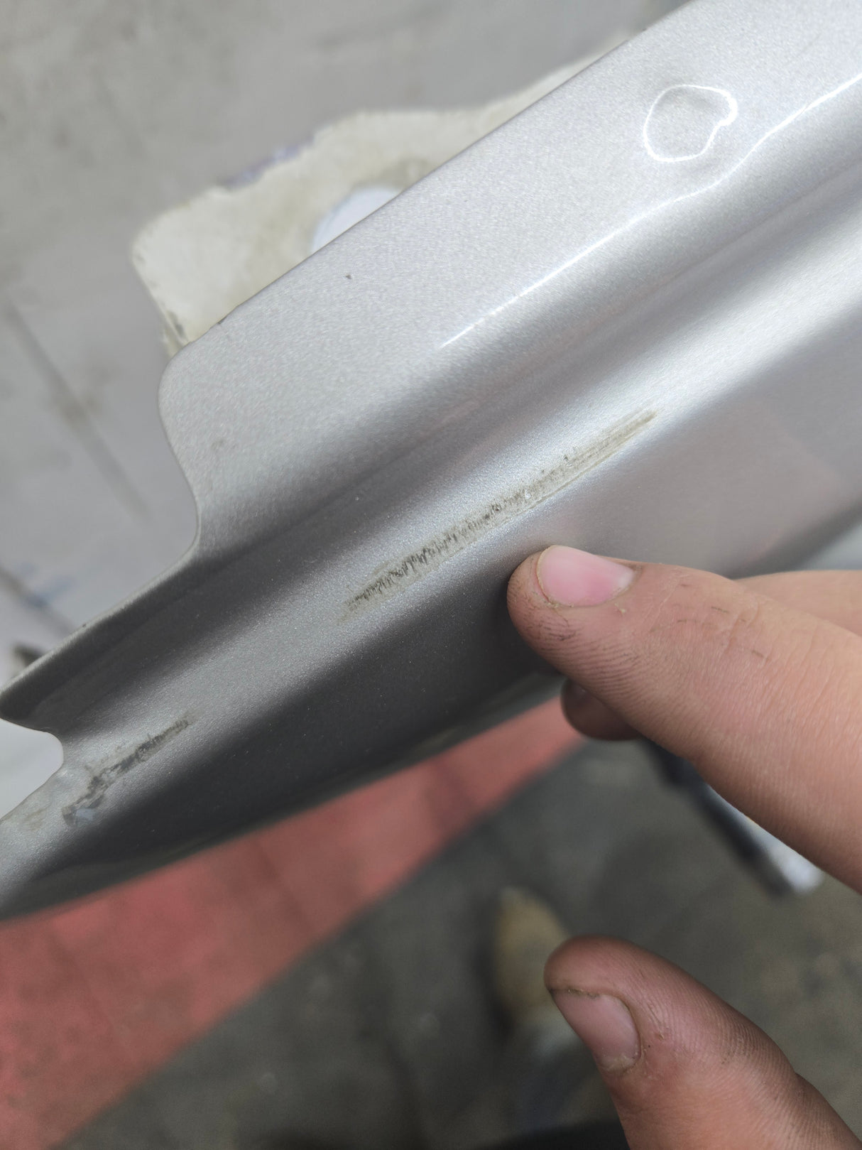 2003-2007 Chevrolet Silverado / Tahoe / Suburban 1500 2500 3500 HD LH Driver Side "Cateye" Front Fender - Fine Silver Birch Metallic