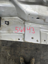 2003-2007 Chevrolet Silverado / Tahoe / Suburban 1500 2500 3500 HD LH Driver Side "Cateye" Front Fender - Fine Silver Birch Metallic