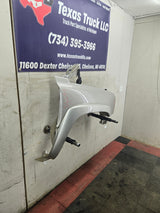 2003-2007 Chevrolet Silverado / Tahoe / Suburban 1500 2500 3500 HD RH Passenger Side "Cateye" Front Fender - Fine Silver Birch Metallic