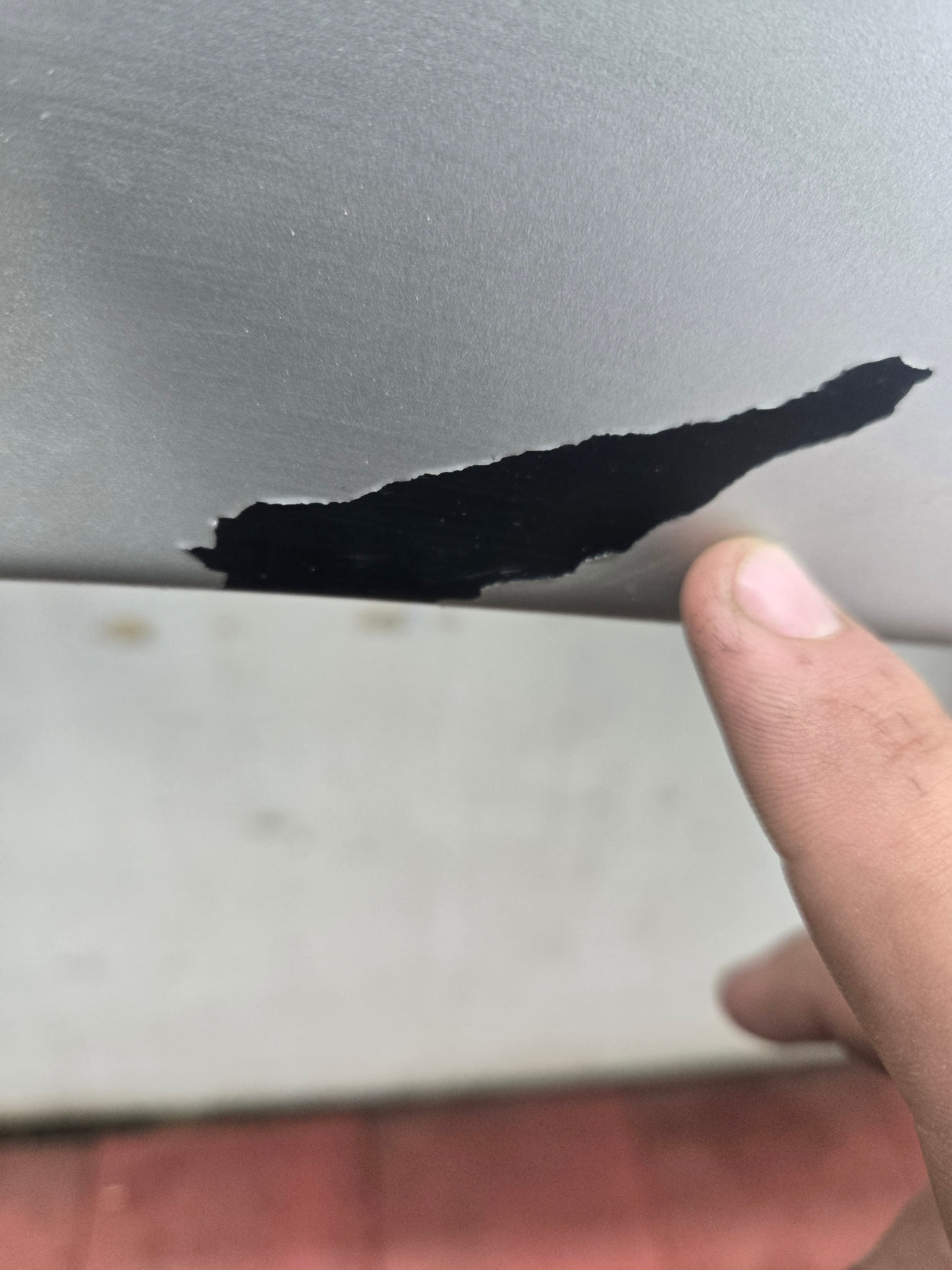 2003-2007 Chevrolet Silverado / Tahoe / Suburban 1500 2500 3500 HD RH Passenger Side "Cateye" Front Fender - Fine Silver Birch Metallic