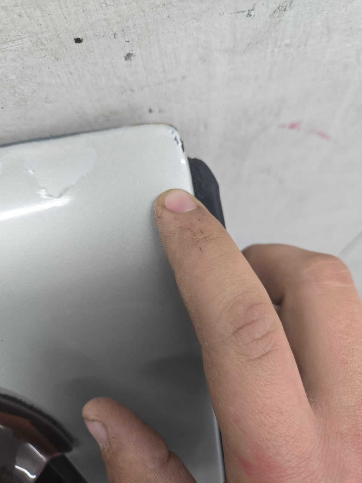 1999-2006 Chevrolet Silverado / GMC Sierra 1500 2500 3500 HD Rear Passenger side Crew Cab rear door RH - Fine Silver Birch Metallic