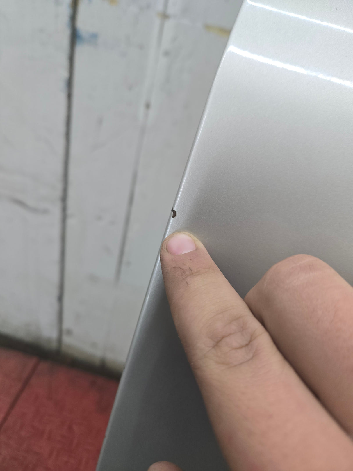 1999-2006 Chevrolet Silverado / GMC Sierra 1500 2500 3500 HD Rear Passenger side Crew Cab rear door RH - Fine Silver Birch Metallic