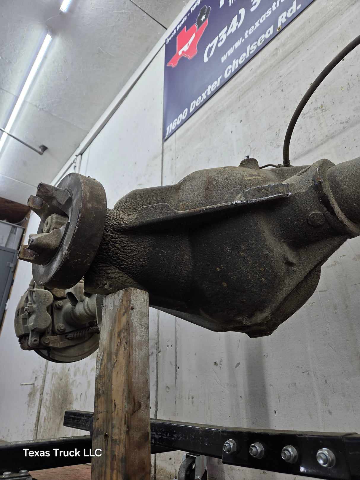 2001-2007 Chevrolet Silverado / GMC Sierra 2500 3500 HD Rear Axle 3.73 11.5"