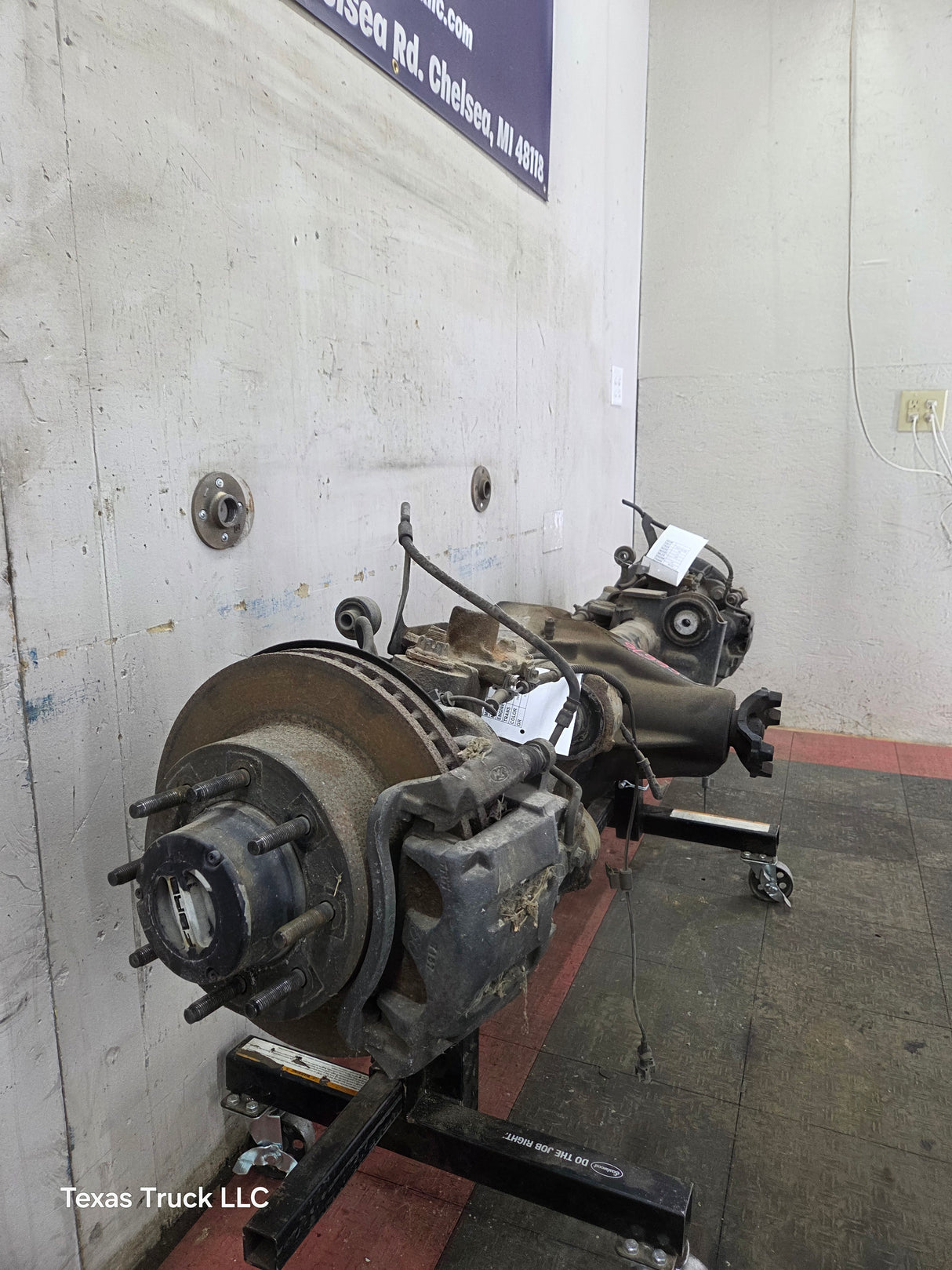 2008-2010 Ford Super Duty F250 F350 FRONT Axle 3.73 SRW