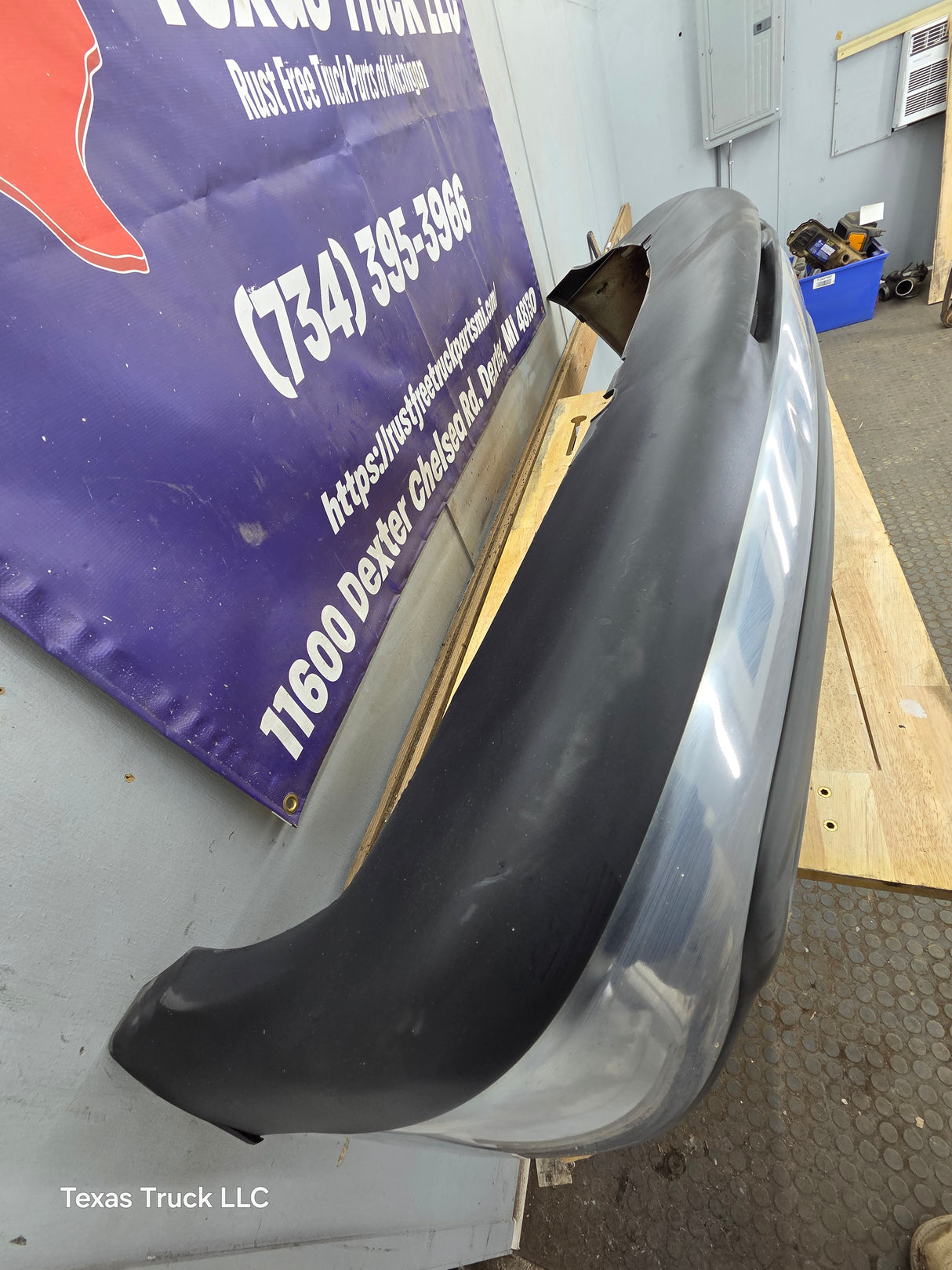 1999-2002 Chevrolet Silverado 1500 Front Bumper - Chrome