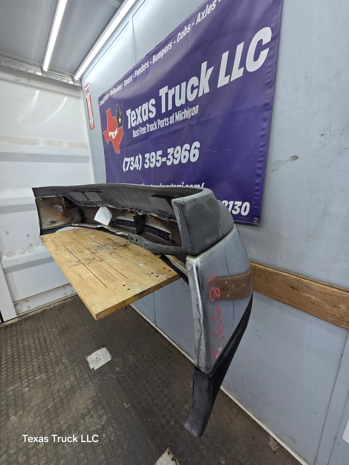 1999-2002 Chevrolet Silverado 1500 Front Bumper - Chrome