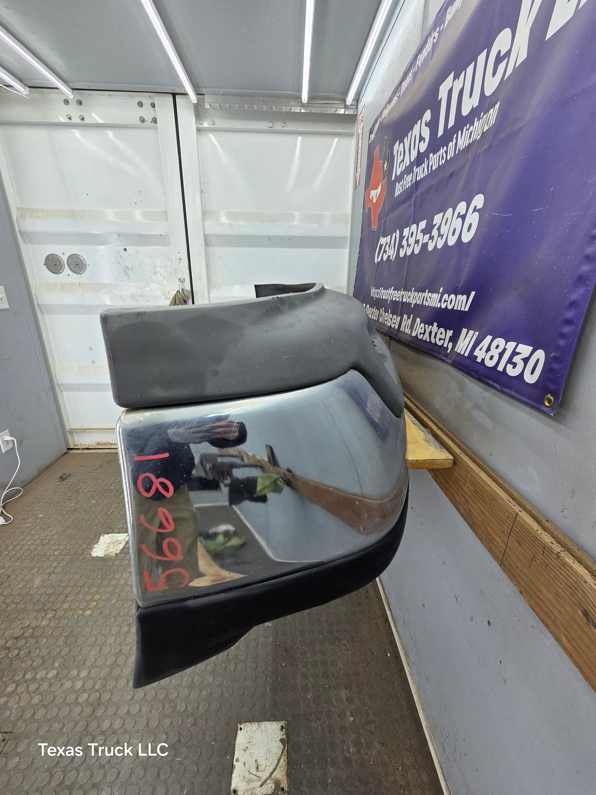 1999-2002 Chevrolet Silverado 1500 Front Bumper - Chrome