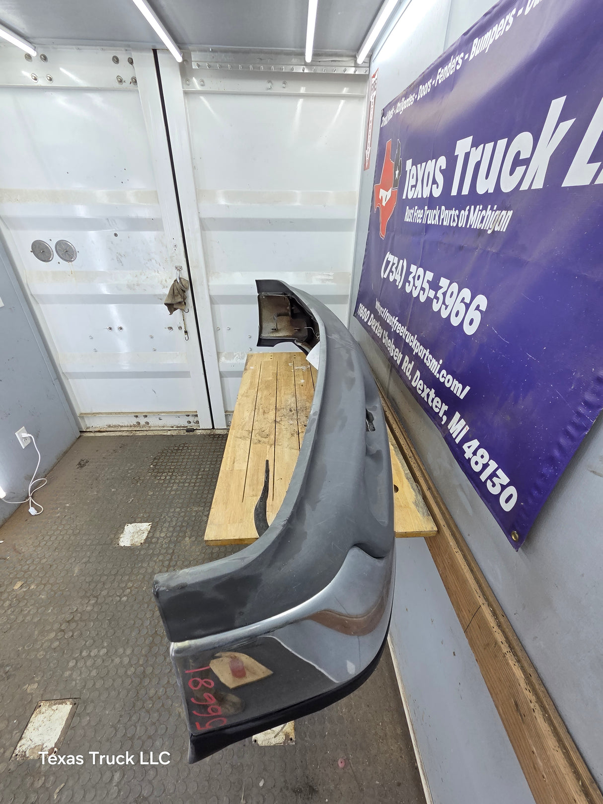 1999-2002 Chevrolet Silverado 1500 Front Bumper - Chrome