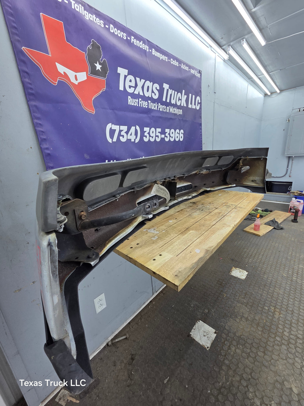 1999-2002 Chevrolet Silverado 1500 Front Bumper - Chrome