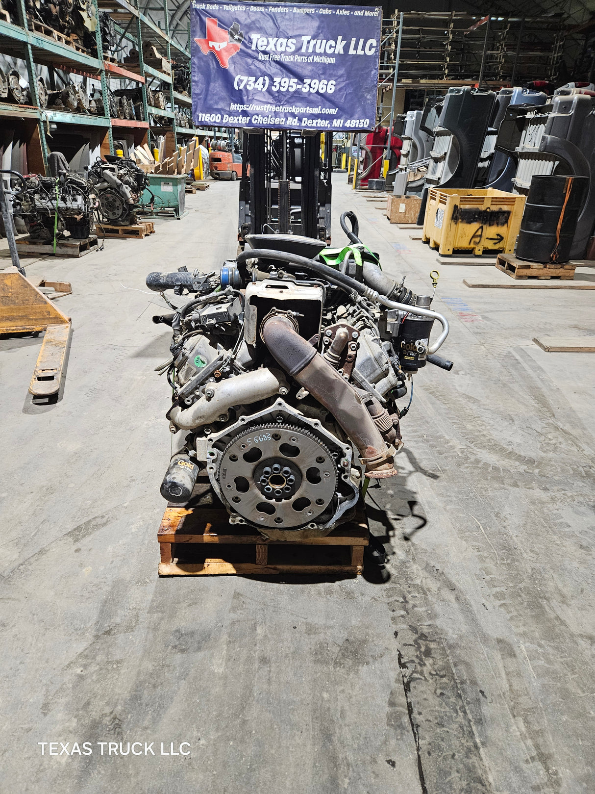 2005 LLY Duramax Diesel 6.6L Engine Runs CYL 3 Bad Injector/Misfire