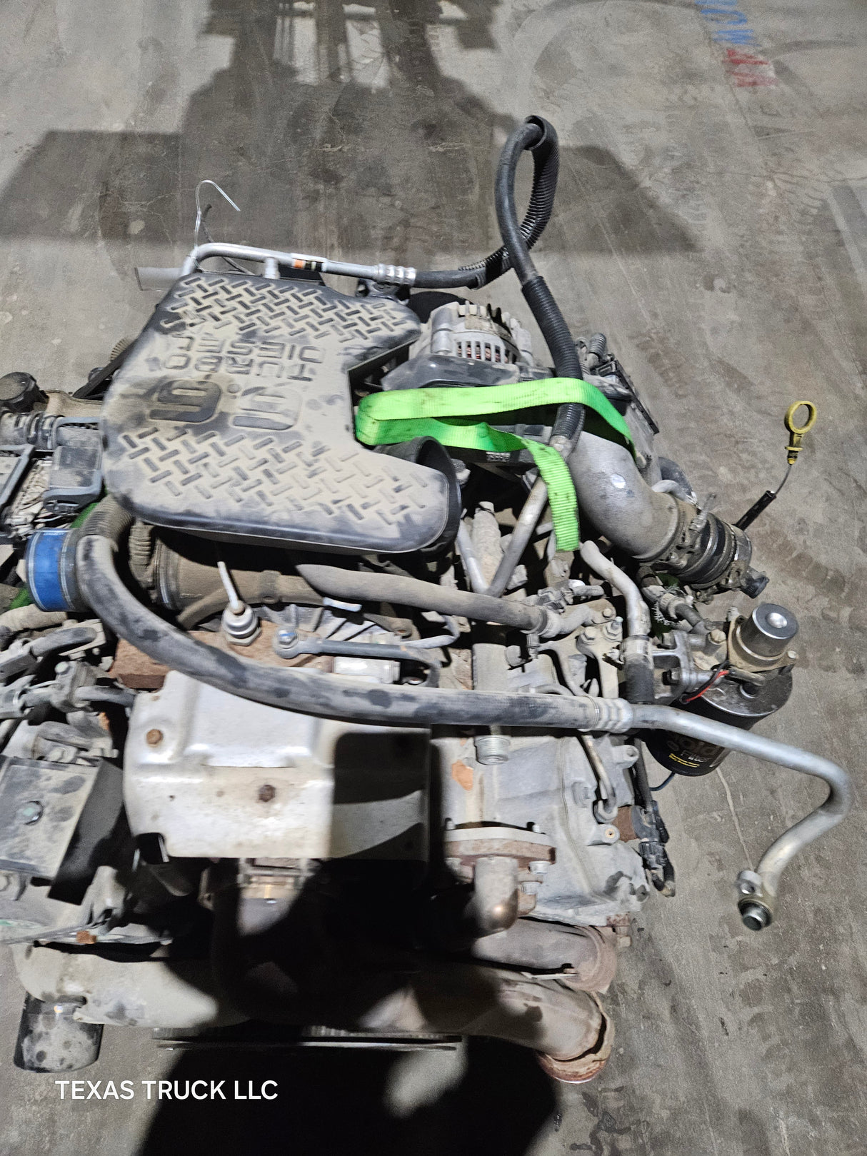 2005 LLY Duramax Diesel 6.6L Engine Runs CYL 3 Bad Injector/Misfire