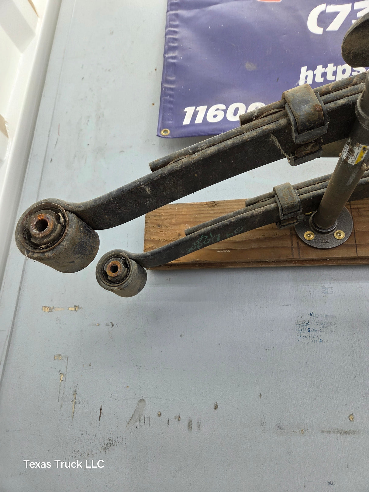 2002-2008 Dodge Ram 1500 Rear Leaf Springs 52113120 AE - Pair