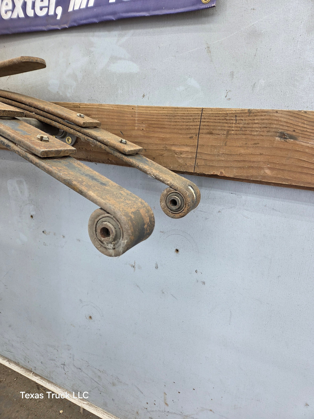 2002-2008 Dodge Ram 1500 Rear Leaf Springs 52113143 AF - Pair