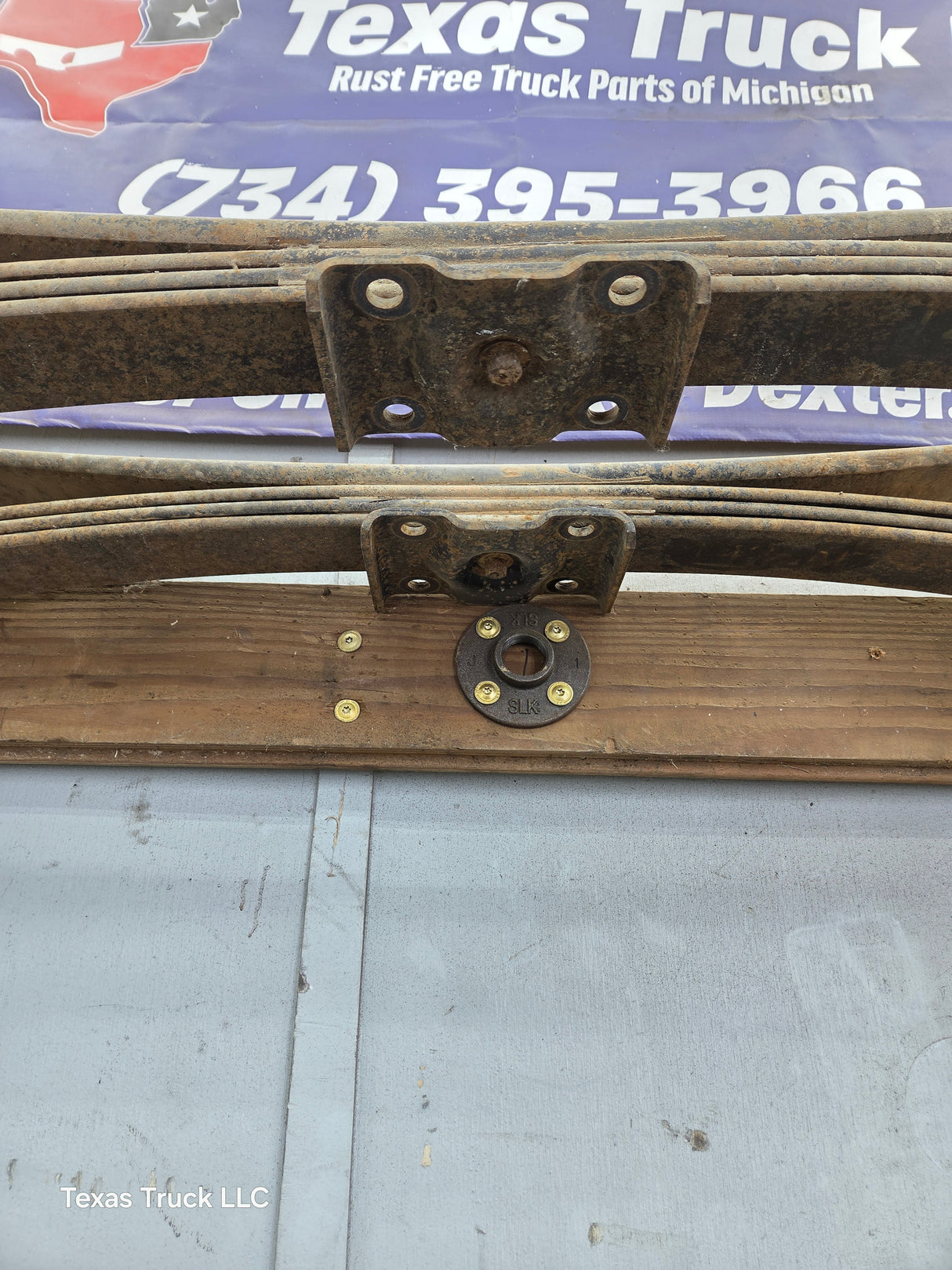 2002-2008 Dodge Ram 1500 Rear Leaf Springs 52113143 AF - Pair