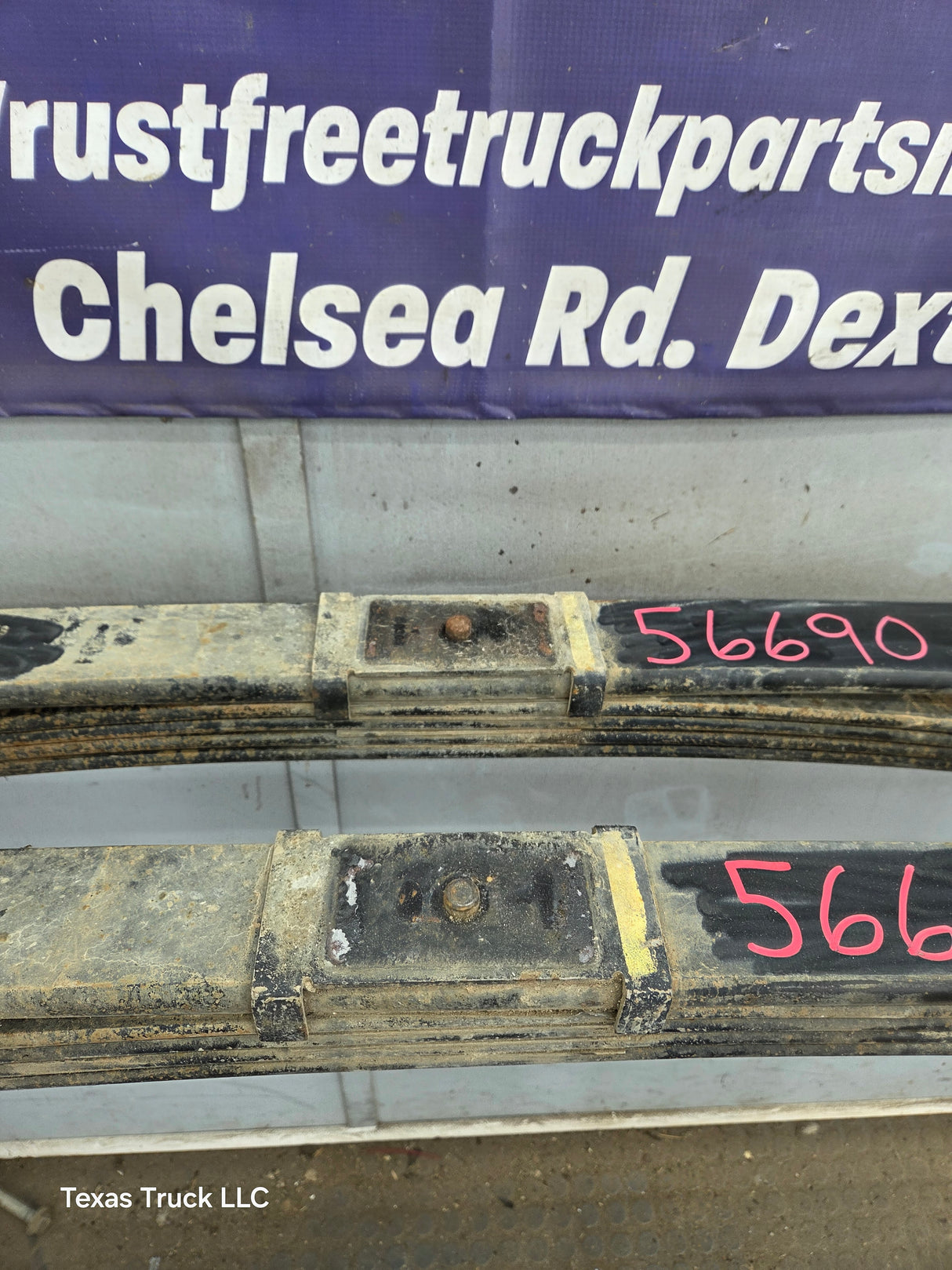 2008-2010 Ford F250 F350 Super Duty Rear Leaf Spring - Pair