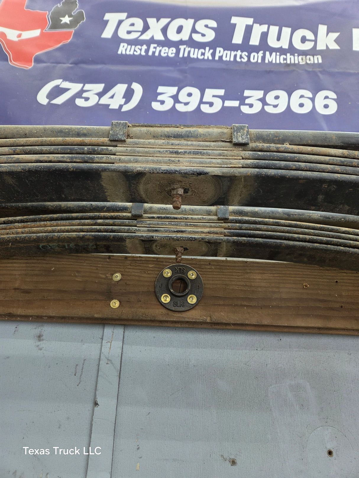 2008-2010 Ford F250 F350 Super Duty Rear Leaf Spring - Pair