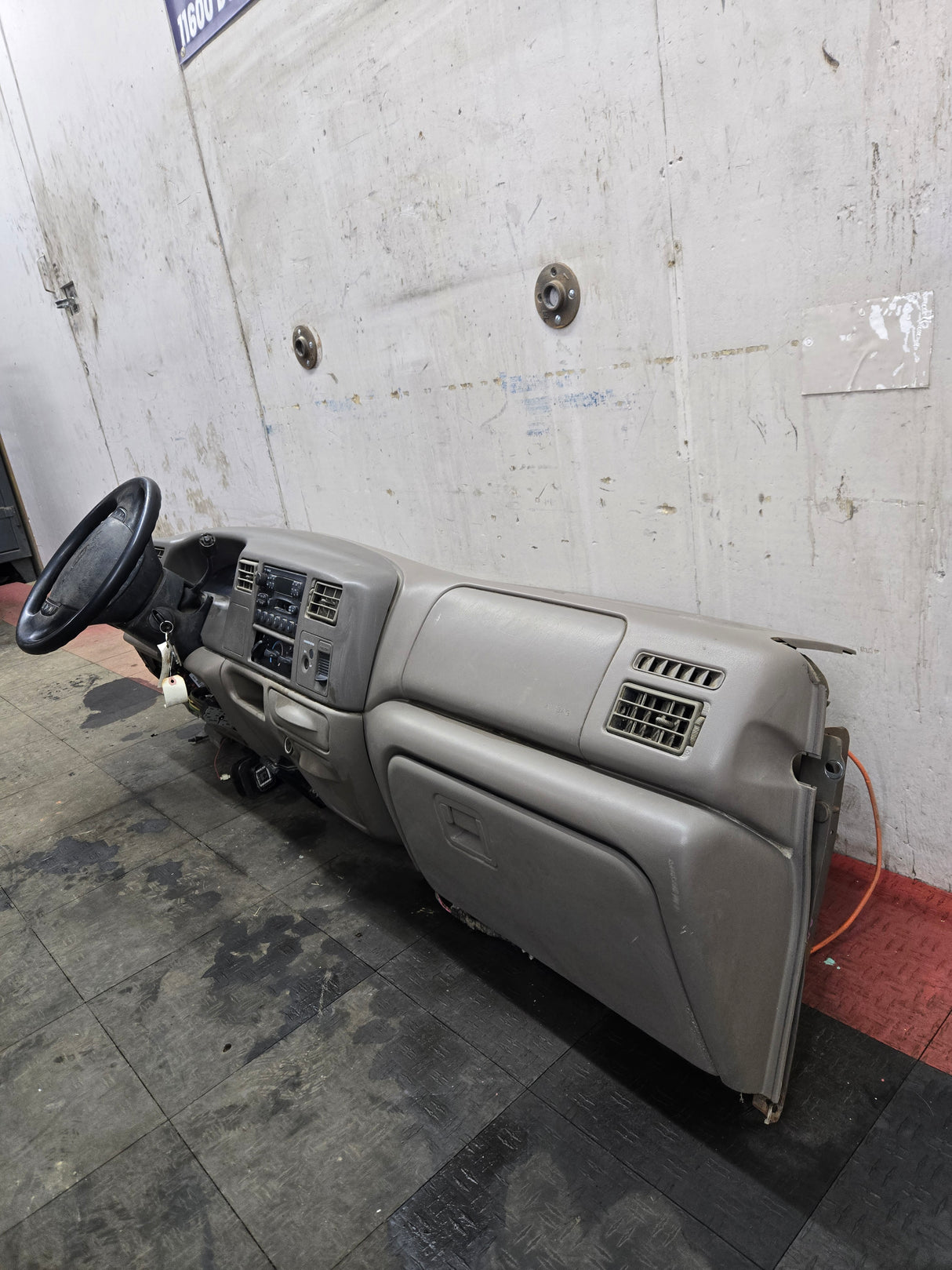 1999-2003 Ford F250 F350 F450 F550 Complete Dash 7.3L Power Stroke Diesel Super Duty Excursion