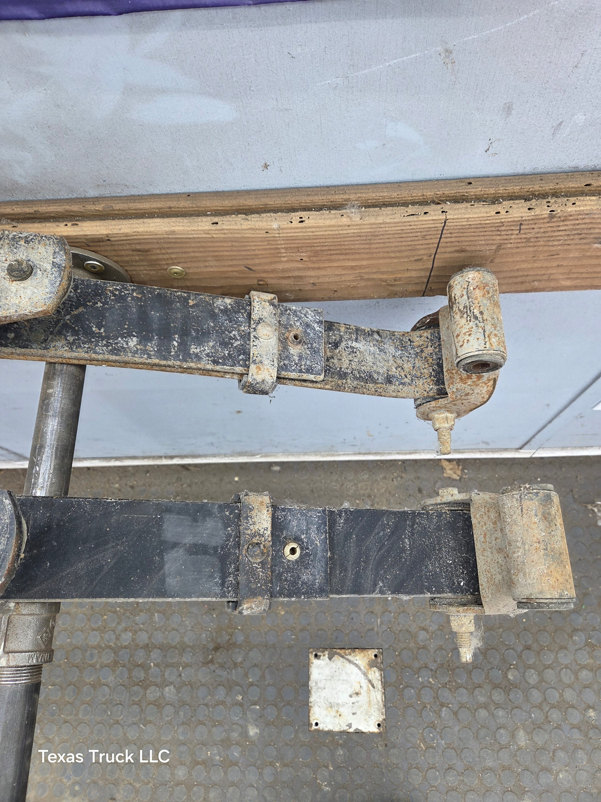 2009-2014 Ford F150 Rear Leaf Springs - Pair