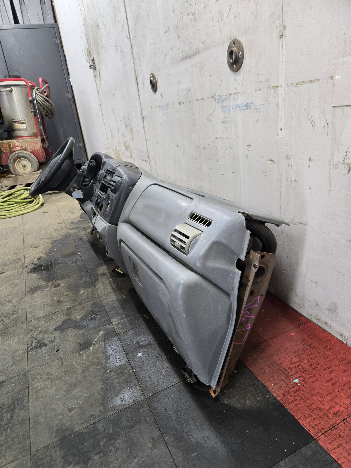 2005-2007 Ford F250 F350 F450 F550 Complete Dash 6.0L Power Stroke Diesel Super Duty Excursion