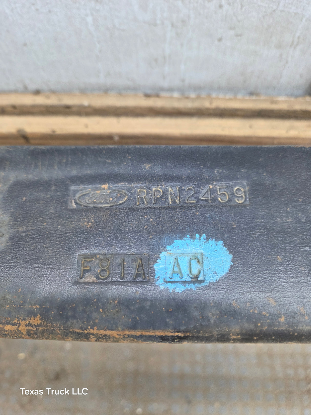 1999-2007 Ford F250 F350 Super Duty Rear Leaf Springs - Pair