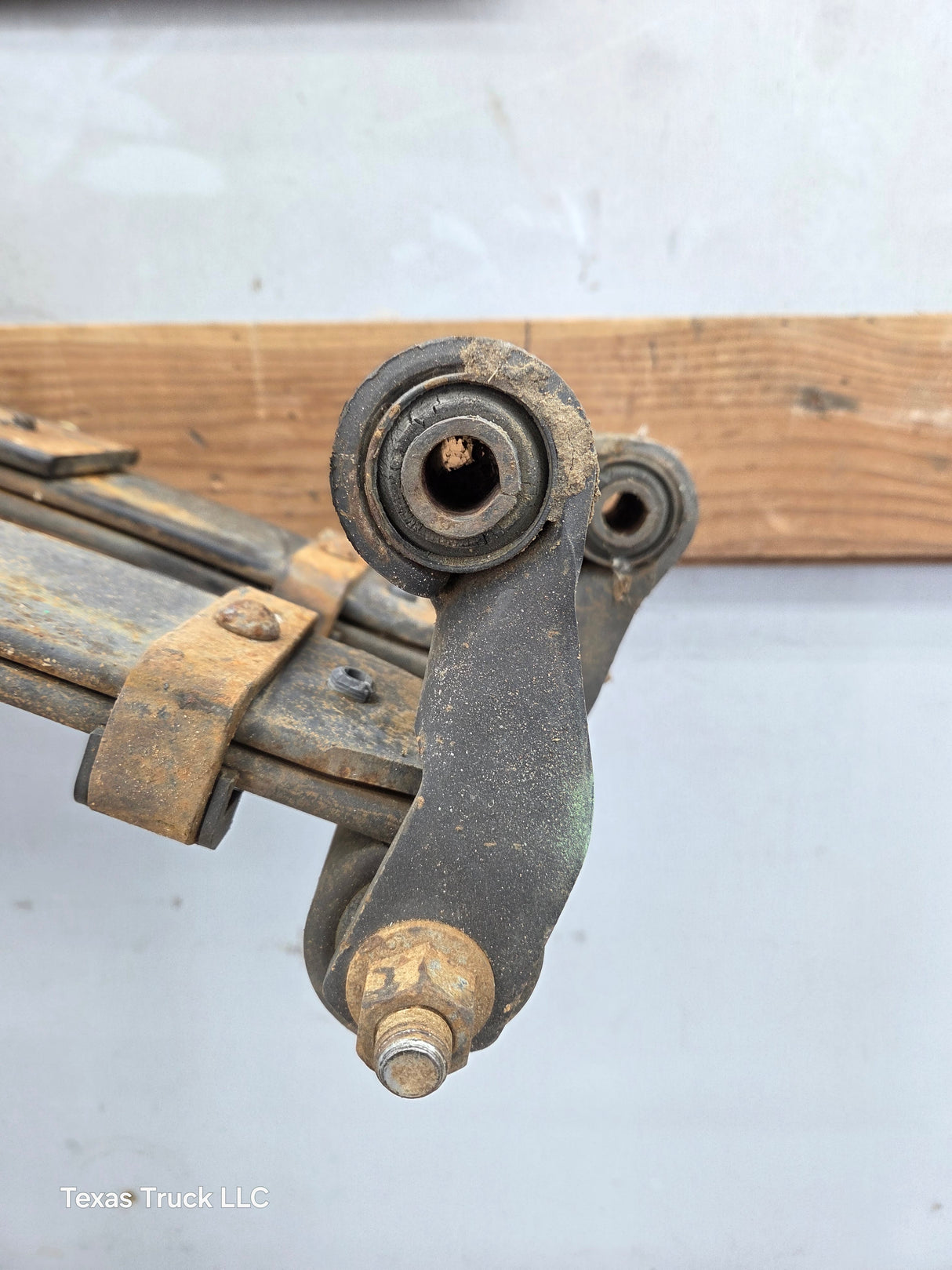 1999-2007 Ford F250 F350 Super Duty Rear Leaf Springs - Pair