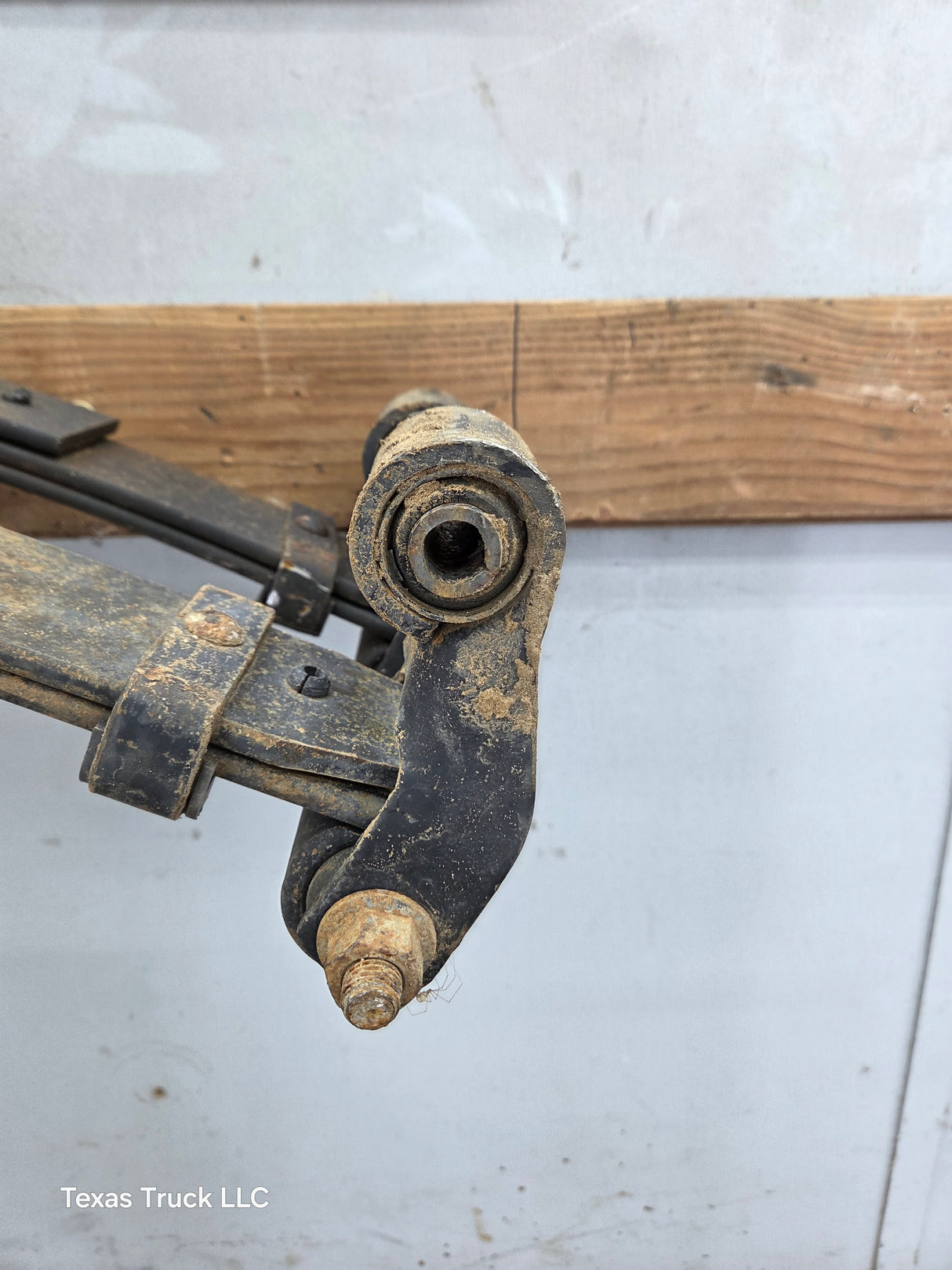 1999-2007 Ford F250 F350 Super Duty Rear Leaf Springs - Pair