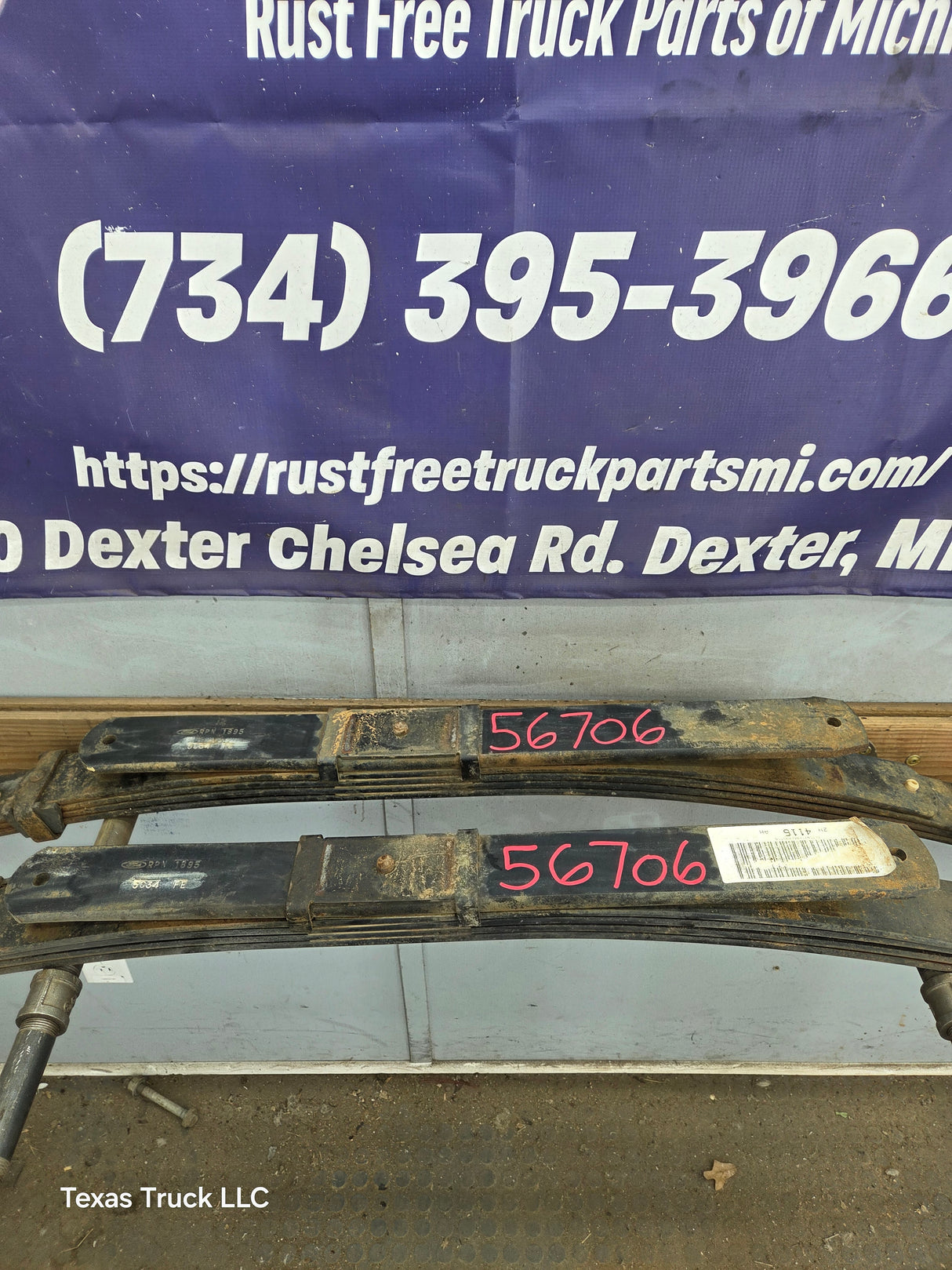 1999-2007 Ford F250 F350 Super Duty Rear Leaf Spring - Pair