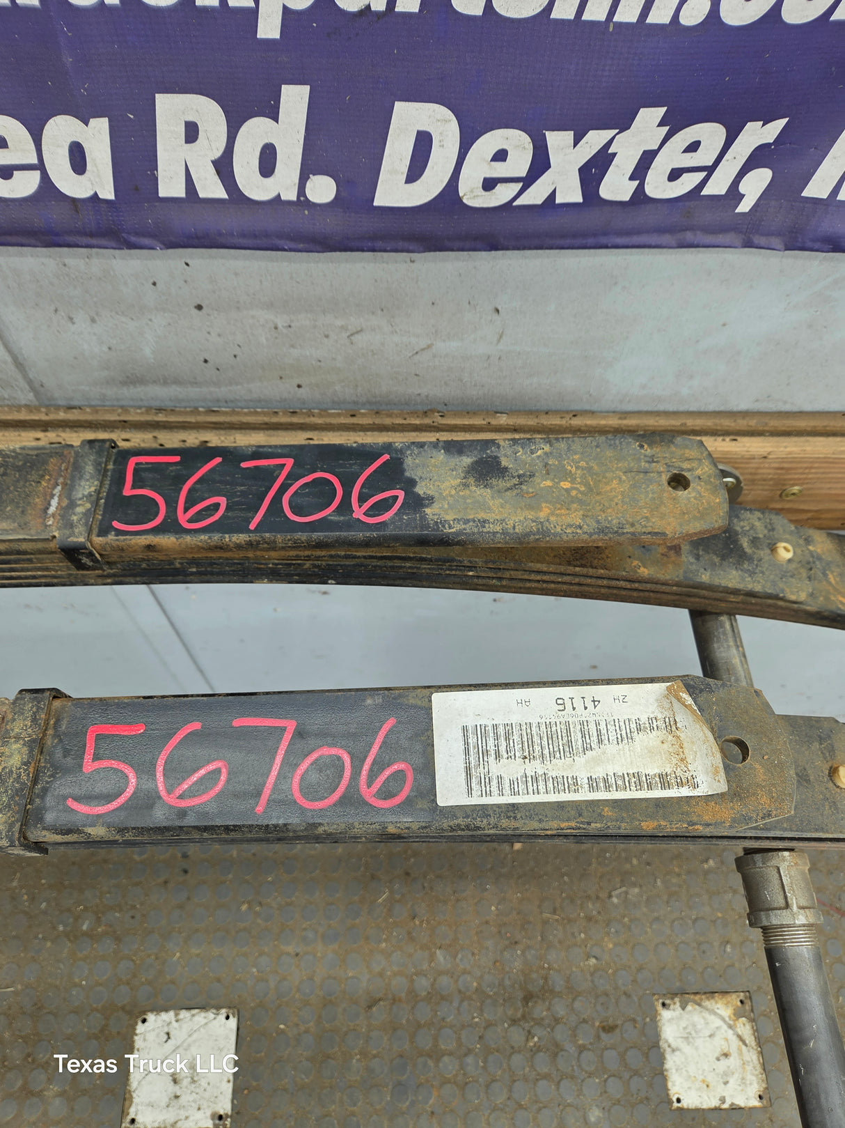 1999-2007 Ford F250 F350 Super Duty Rear Leaf Spring - Pair