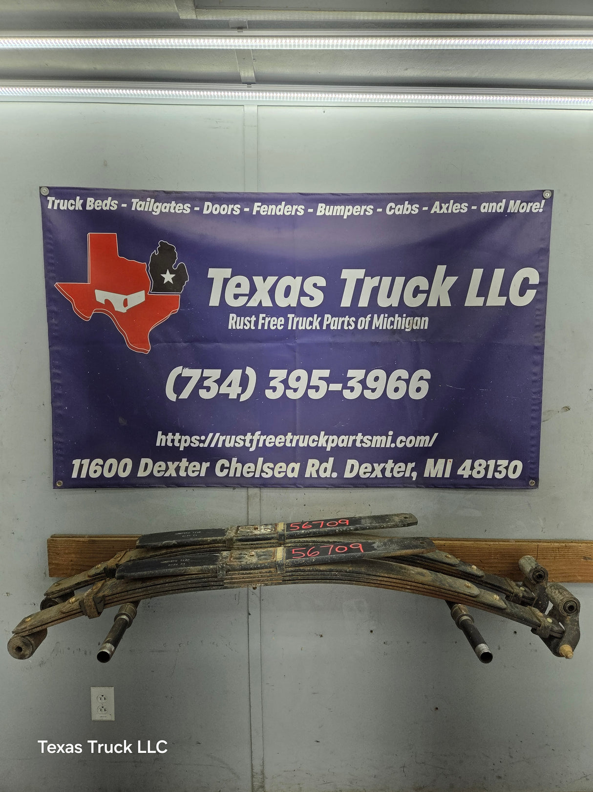 1999-2007 Ford F250 F350 Super Duty Rear Leaf Spring - Pair