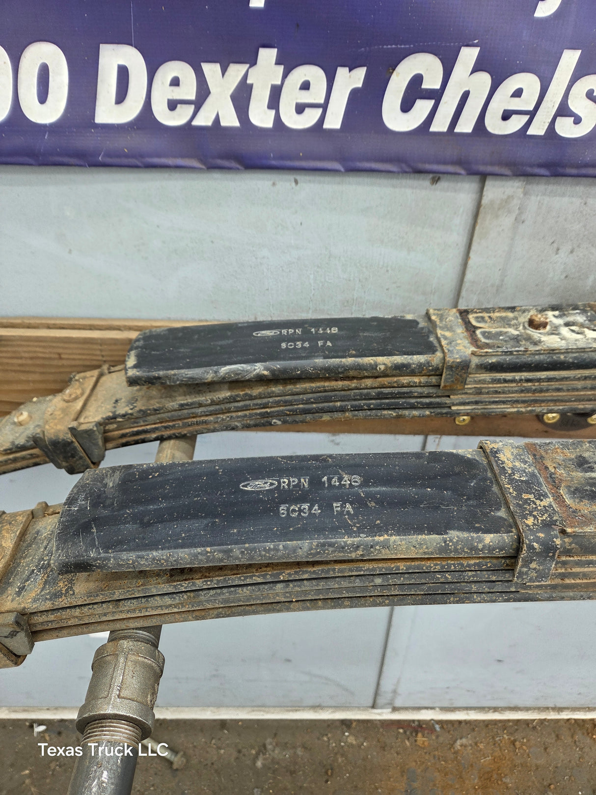 1999-2007 Ford F250 F350 Super Duty Rear Leaf Spring - Pair