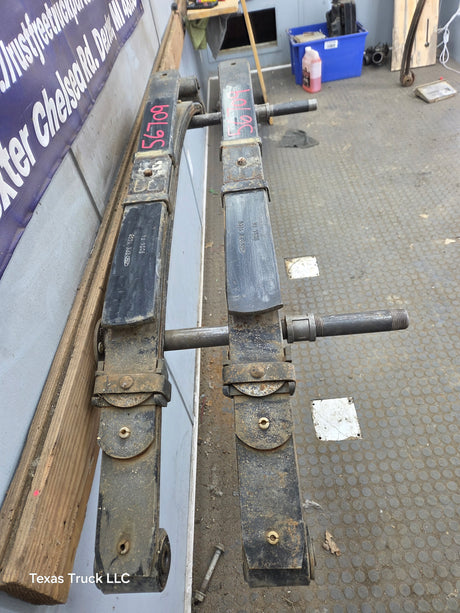 1999-2007 Ford F250 F350 Super Duty Rear Leaf Spring - Pair