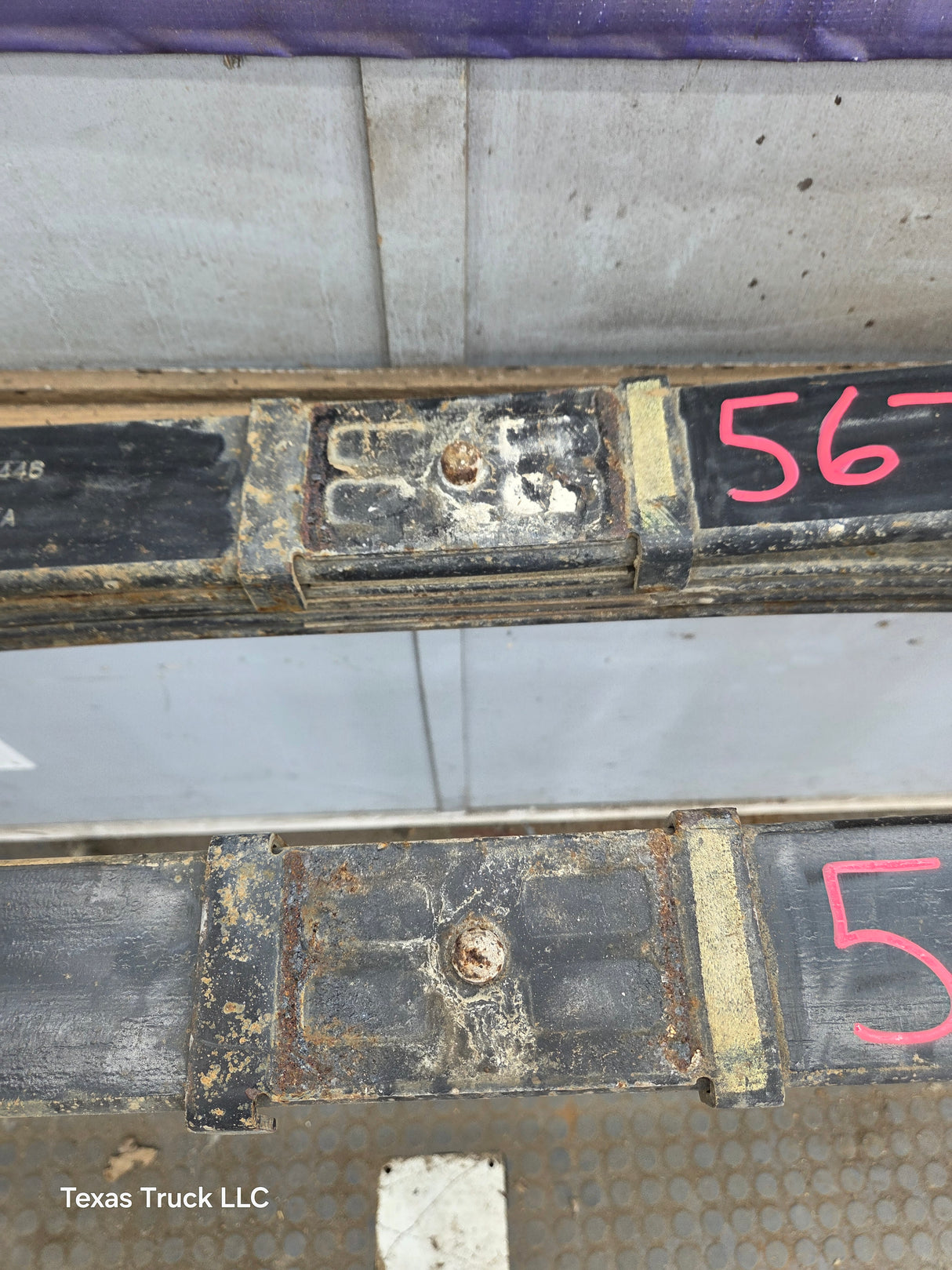 1999-2007 Ford F250 F350 Super Duty Rear Leaf Spring - Pair