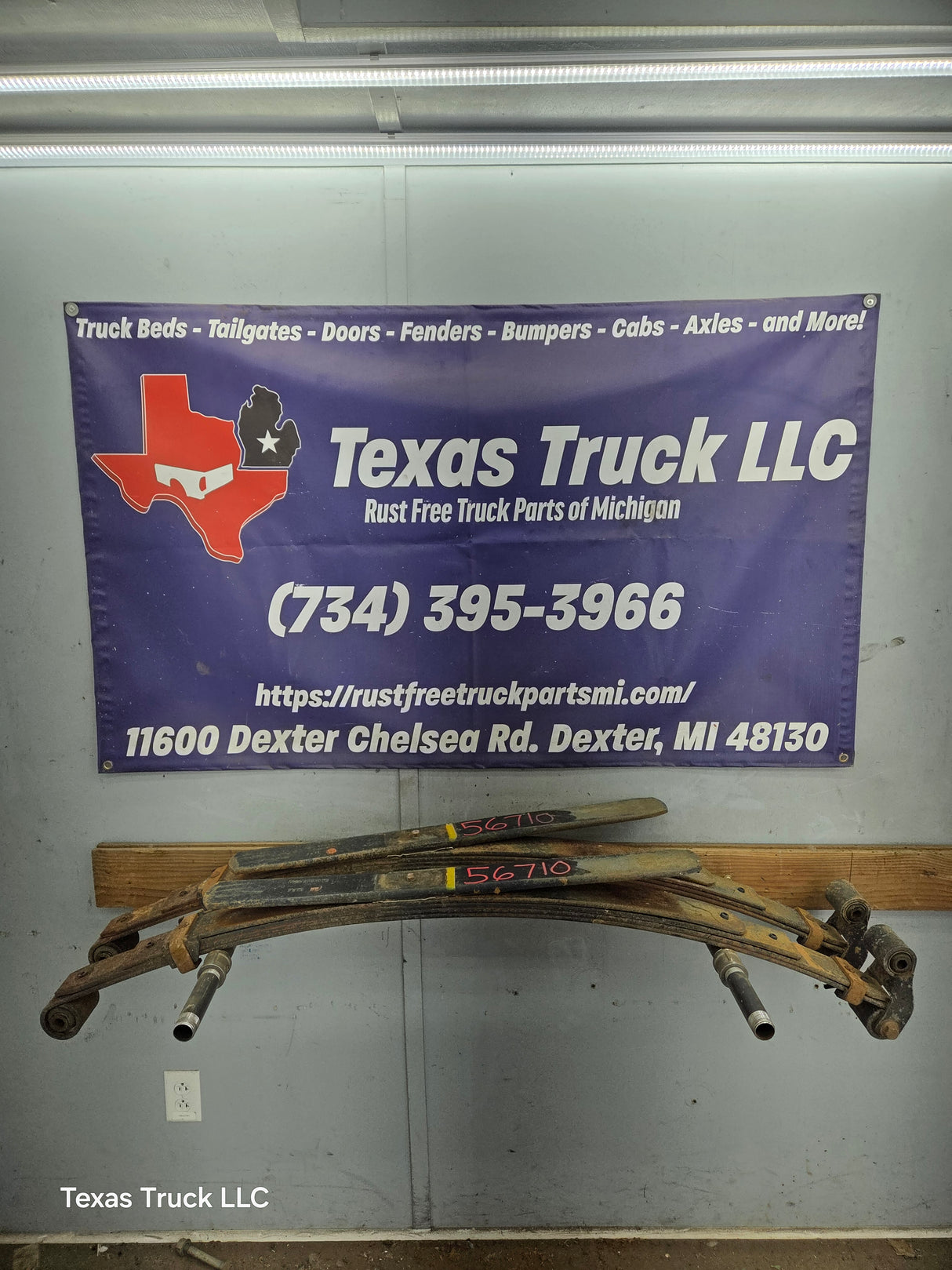 1999-2007 Ford F250 F350 Super Duty Rear Leaf Springs - Pair