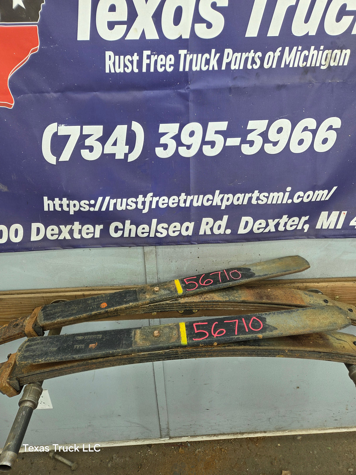 1999-2007 Ford F250 F350 Super Duty Rear Leaf Springs - Pair