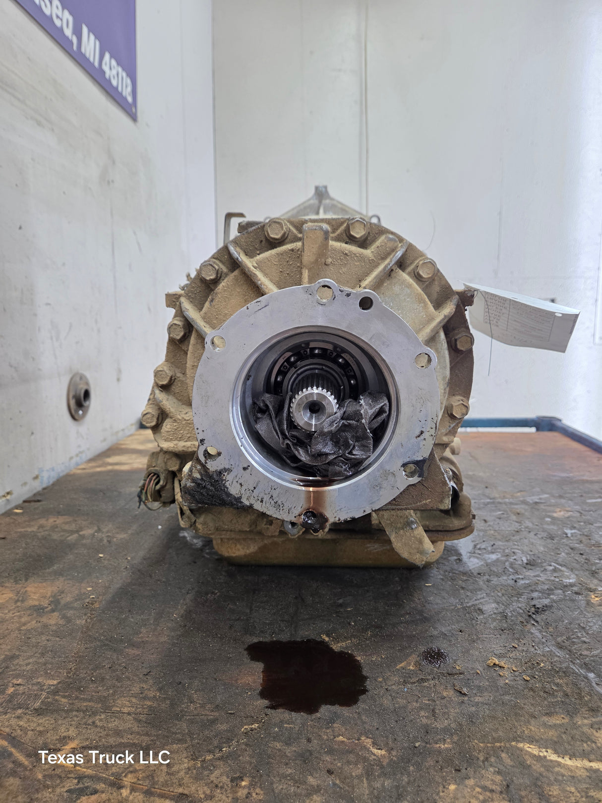 2004 Chevrolet GMC DURAMAX 6.6L Diesel ALLISON 1000 W/ PTO option AUTOMATIC TRANSMISSION 2500HD 3500HD CORE READ