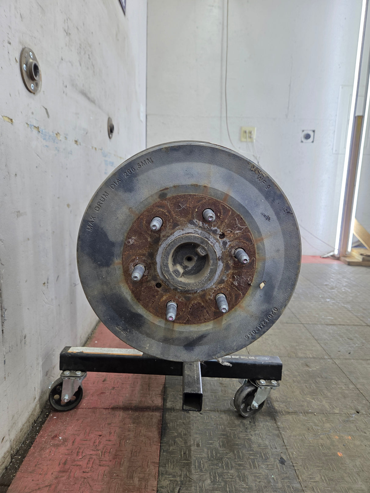 2009-2013 Chevrolet Silverado GMC Sierra 1500 Rear Axle GU5 3.23 Gear Ratio