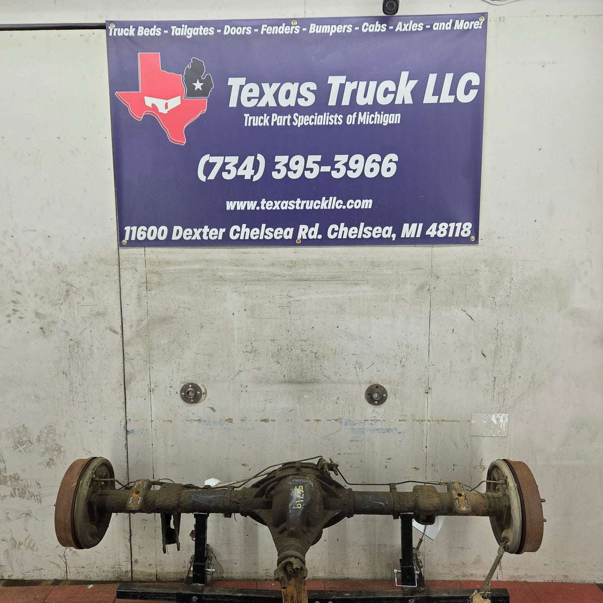 2009-2013 Chevrolet Silverado GMC Sierra 1500 Rear Axle GU5 3.23 Gear ...