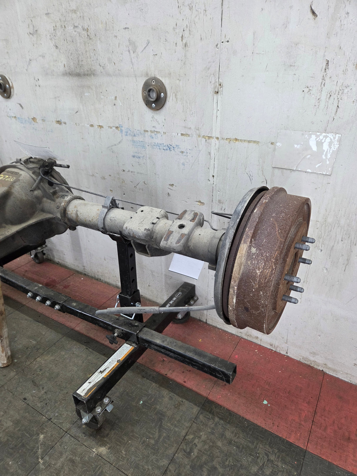 2007-2008 Chevrolet Silverado GMC Sierra 1500 Rear Axle 3.23 Gear Ratio GU5