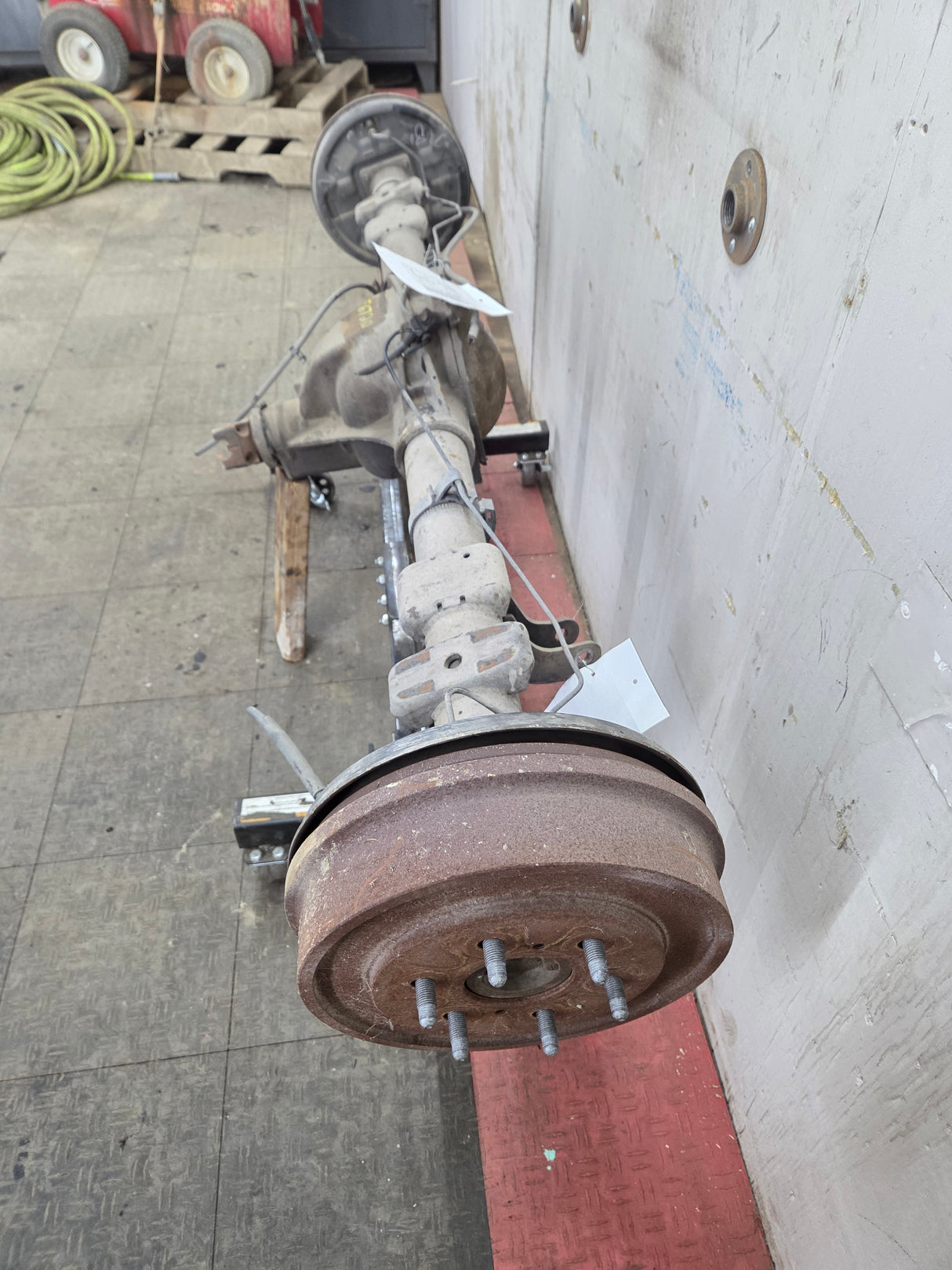 2007-2008 Chevrolet Silverado GMC Sierra 1500 Rear Axle 3.23 Gear Ratio GU5